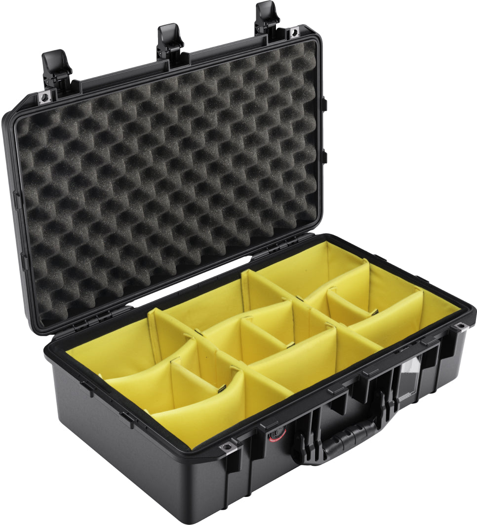 Pelican 1555 Black Padded Dividers UPDATED LATCHES