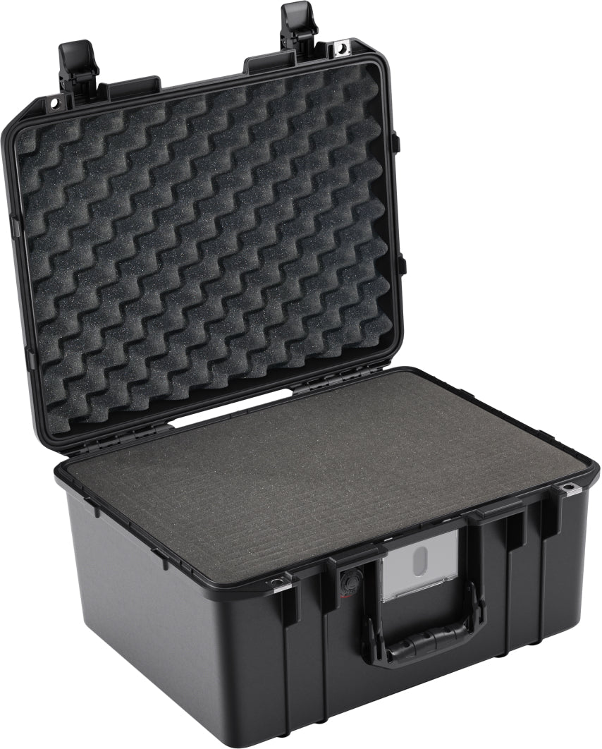 Pelican 1557 Black Foam UPDATED LATCHES