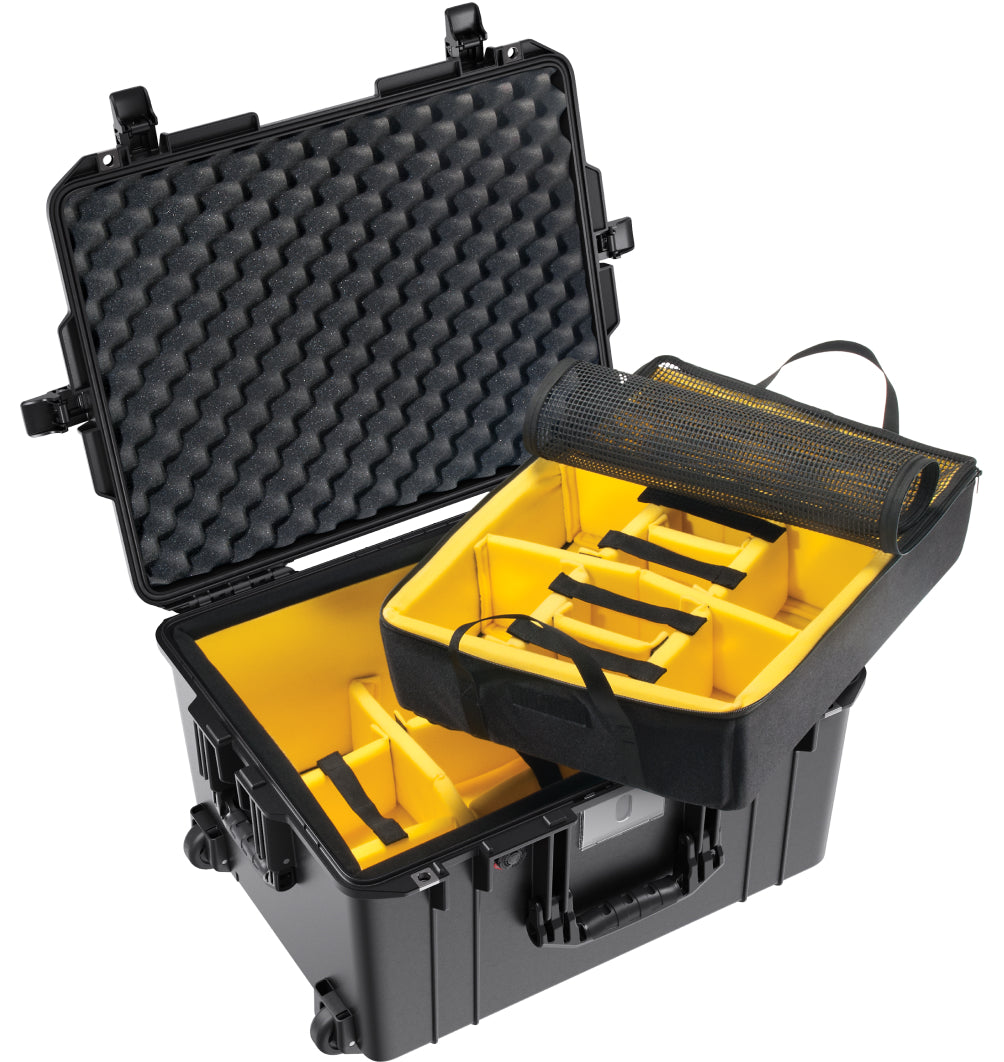 Pelican 1607 Black Padded Dividers UPDATED LATCHES