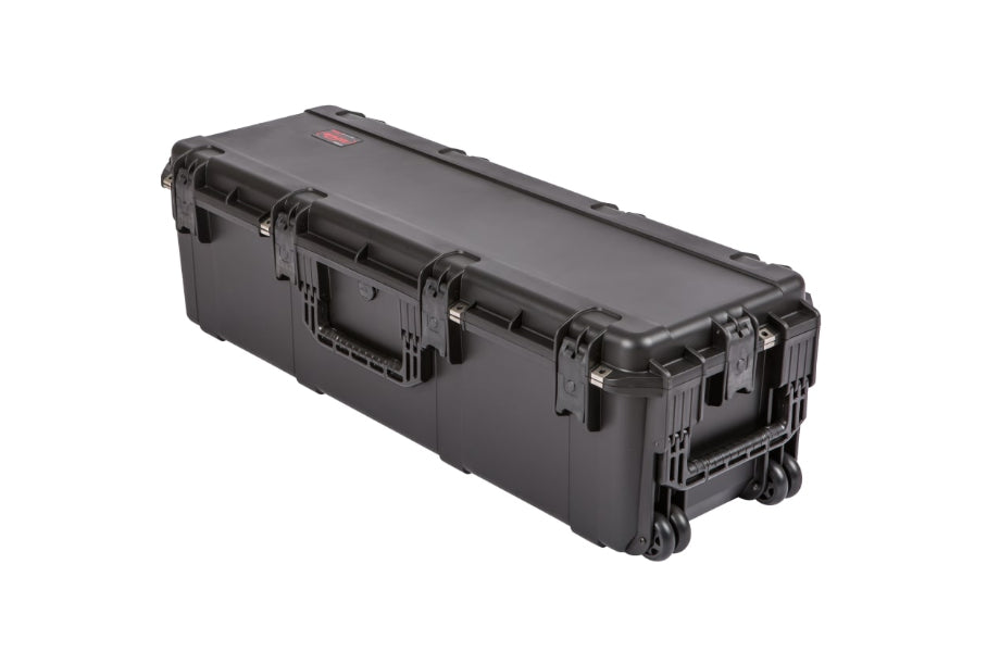 SKB iSeries 4213 Large Watertight Ultimate Ice Fishing Case with Wheels 10" Deep Closed Angle