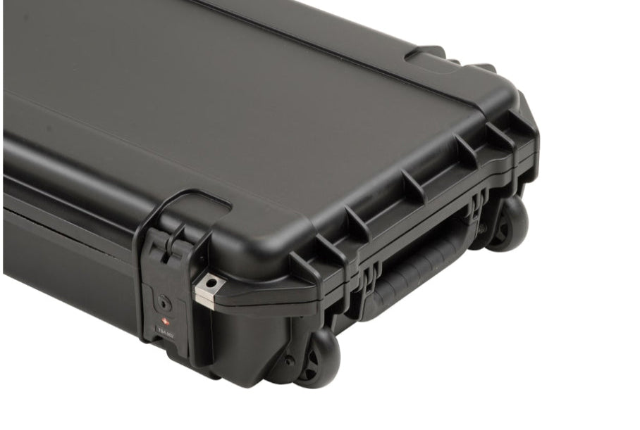 SKB iSeries 4214 Watertight Fly Rod Fishing Case with Wheels 36" Wide Closed Wheels Close Up