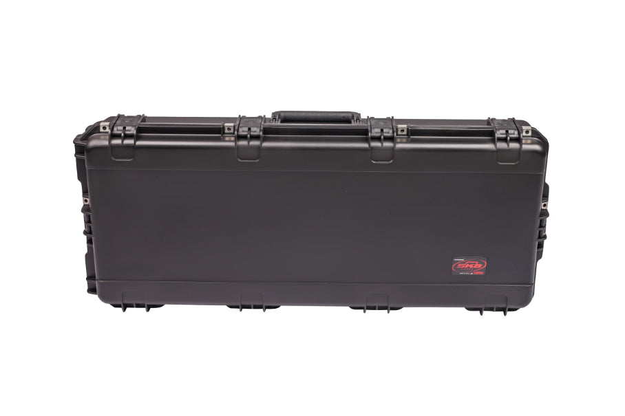 SKB iSeries 4217 Small Watertight Ice Fishing Case 7.5" Deep Front Closed