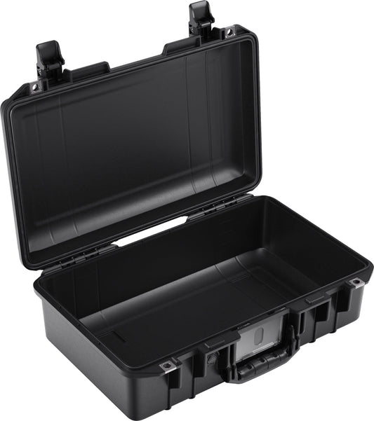 Pelican 1485 Black No Foam UPDATED LATCHES