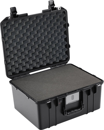 Pelican 1557 Black Foam UPDATED LATCHES