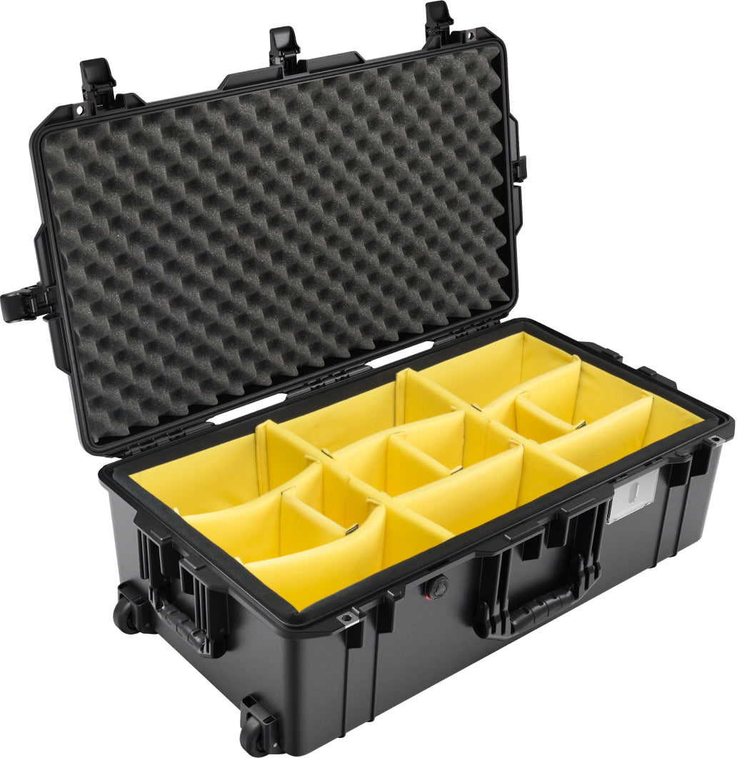 Pelican 1615 Black Padded Dividers UPDATED LATCHES