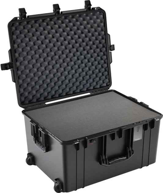 Pelican 1637 Black Foam UPDATED LATCHES