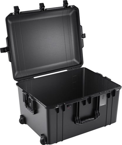 Pelican 1637 Black No Foam UPDATED LATCHES