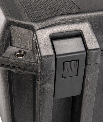 Pelican V550 Vault Equipment Case